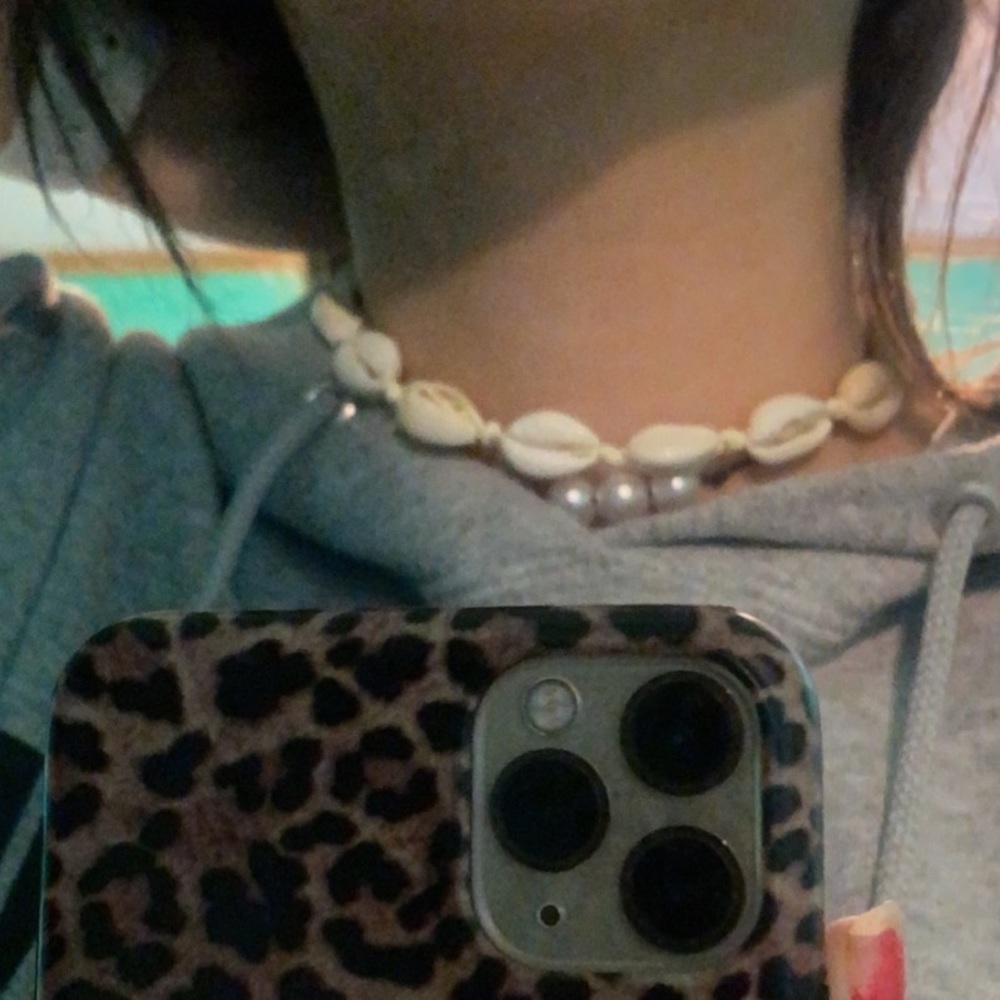 Shell necklace